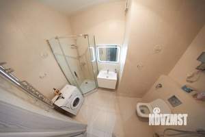 1-к квартира, посуточно, 56м2, 3/8 этаж
