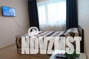 1-к квартира, посуточно, 45м2, 2/10 этаж