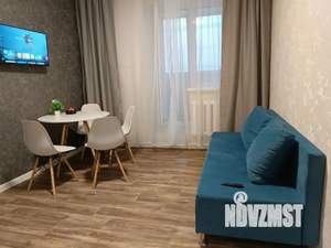 2-к квартира, посуточно, 53м2, 1/1 этаж