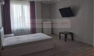 1-к квартира, на длительный срок, 51м2, 8/17 этаж