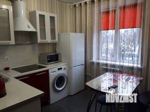 2-к квартира, посуточно, 60м2, 1/10 этаж