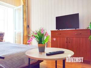 1-к квартира, посуточно, 42м2, 7/16 этаж