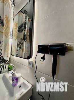 Студия квартира, посуточно, 25м2, 12/13 этаж