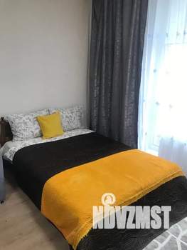 Студия квартира, посуточно, 35м2, 3/14 этаж