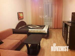 1-к квартира, посуточно, 48м2, 6/9 этаж