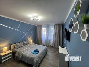 1-к квартира, посуточно, 50м2, 1/13 этаж