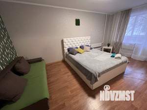 1-к квартира, посуточно, 44м2, 1/1 этаж