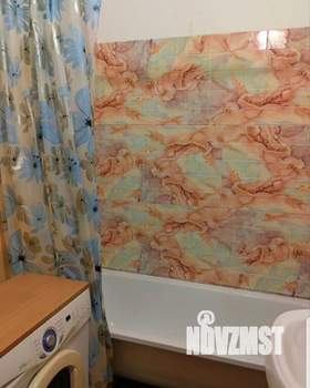 1-к квартира, посуточно, 37м2, 6/9 этаж