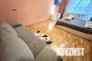 1-к квартира, посуточно, 44м2, 2/5 этаж