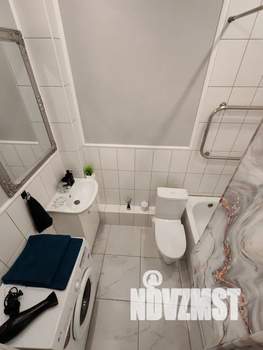 1-к квартира, посуточно, 38м2, 12/18 этаж