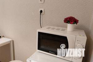 1-к квартира, посуточно, 40м2, 2/10 этаж