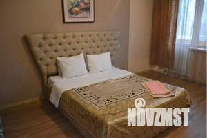 1-к квартира, посуточно, 44м2, 4/9 этаж