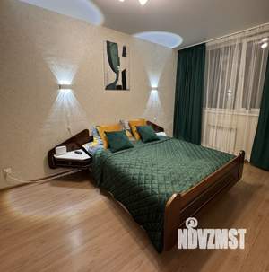 1-к квартира, посуточно, 44м2, 8/10 этаж