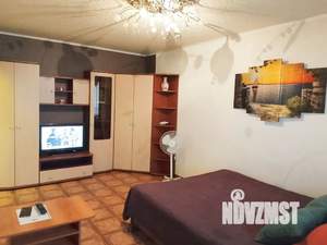 1-к квартира, посуточно, 38м2, 1/10 этаж