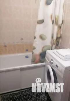 1-к квартира, посуточно, 34м2, 4/9 этаж