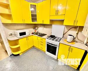 1-к квартира, посуточно, 34м2, 3/9 этаж