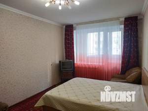 1-к квартира, посуточно, 35м2, 2/10 этаж