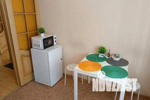 1-к квартира, посуточно, 45м2, 6/9 этаж