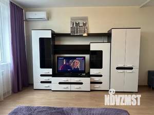 1-к квартира, посуточно, 44м2, 7/8 этаж