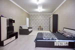 1-к квартира, посуточно, 90м2, 9/17 этаж