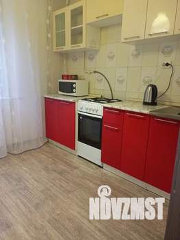 1-к квартира, посуточно, 36м2, 1/9 этаж