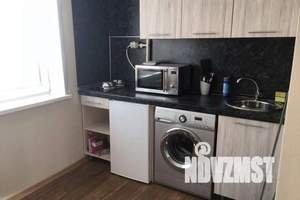 1-к квартира, посуточно, 44м2, 4/9 этаж