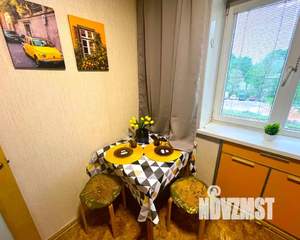 1-к квартира, посуточно, 40м2, 4/5 этаж