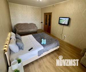 1-к квартира, посуточно, 49м2, 1/1 этаж