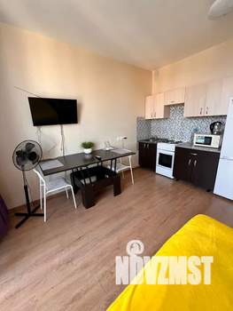 Студия квартира, посуточно, 30м2, 11/14 этаж