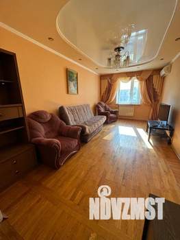 4-к квартира, посуточно, 76м2, 3/10 этаж