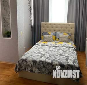 1-к квартира, посуточно, 44м2, 3/5 этаж