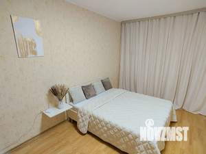 1-к квартира, посуточно, 35м2, 2/10 этаж