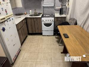 Студия квартира, посуточно, 30м2, 1/5 этаж