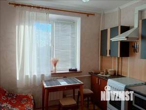 1-к квартира, посуточно, 34м2, 4/10 этаж