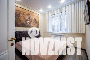 1-к квартира, посуточно, 45м2, 1/3 этаж