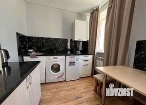 1-к квартира, посуточно, 44м2, 3/6 этаж