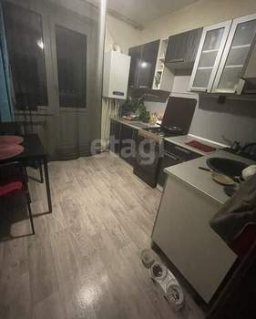 3-к квартира, вторичка, 65м2, 8/10 этаж