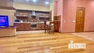 Студия квартира, вторичка, 64м2, 10/15 этаж