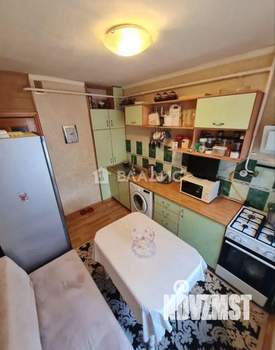 3-к квартира, вторичка, 61м2, 1/9 этаж