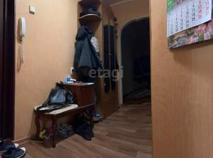 4-к квартира, вторичка, 61м2, 5/5 этаж