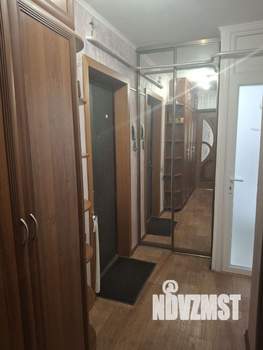 4-к квартира, вторичка, 62м2, 1/5 этаж