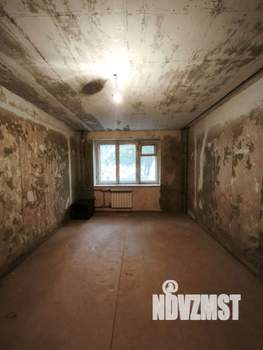2-к квартира, вторичка, 41м2, 1/9 этаж