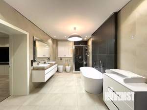 4-к квартира, вторичка, 241м2, 17/17 этаж