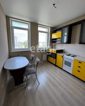 2-к квартира, вторичка, 63м2, 9/12 этаж