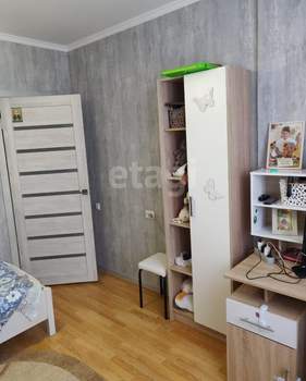 3-к квартира, вторичка, 63м2, 10/10 этаж