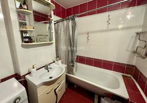 2-к квартира, вторичка, 73м2, 10/16 этаж