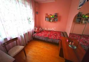 3-к квартира, вторичка, 72м2, 9/9 этаж