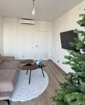 2-к квартира, вторичка, 61м2, 11/18 этаж