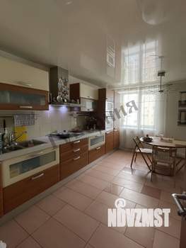 4-к квартира, вторичка, 127м2, 10/12 этаж