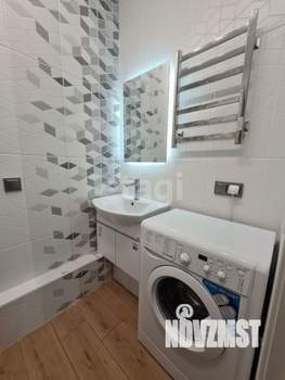 2-к квартира, вторичка, 63м2, 11/18 этаж